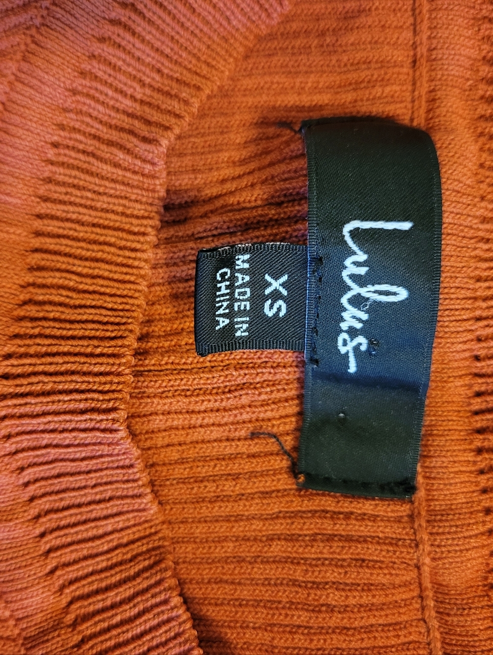 Lulu's Rust Ribbed Short Sleeve Crop Top - Picture 3 of 4